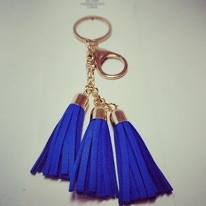 B1 G2 Free! Three-Tassel Keychain